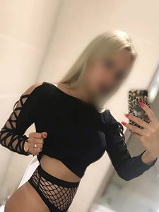 adana-elit-masoz-escort-bayan